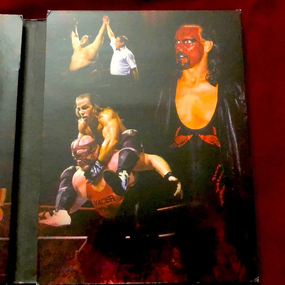 WWE The Greatest Stars of the 90s 3 disc set - Picture 4 of 7